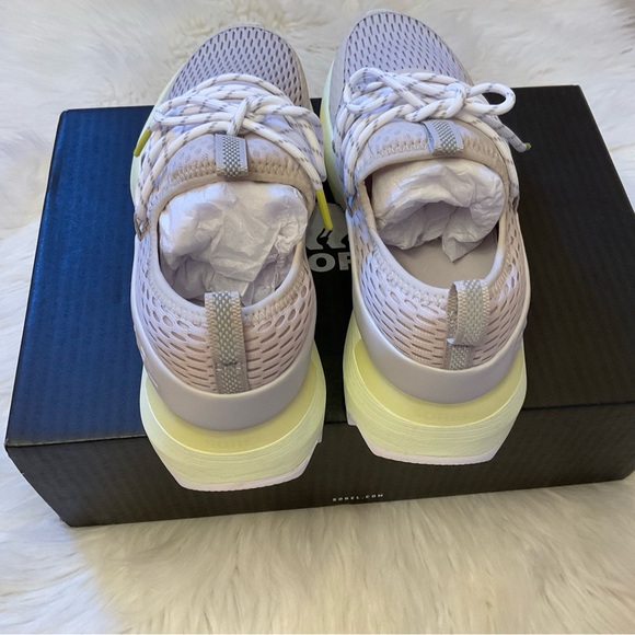 Sorel Kinetic Impact Lace Up Sneakers - Size 8 - New in Box - Picture 10 of 12